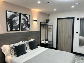 Thandi House Heathrow Airport